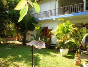 Pearl Villa Unawatuna Exteriör bild